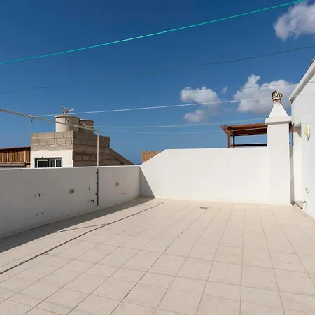 Apartment La Casita Del Muelle 50 M Sea