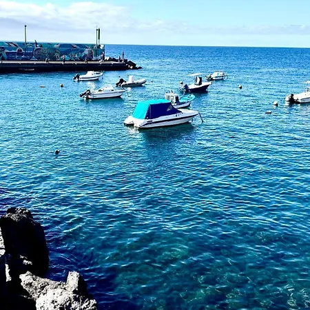 Appartamento Acogedor Apartamento De Dos Dormitorios A 50 Metros Del Mar Y A 5 Minutos Al Aeropuerto Tenerife Sur *